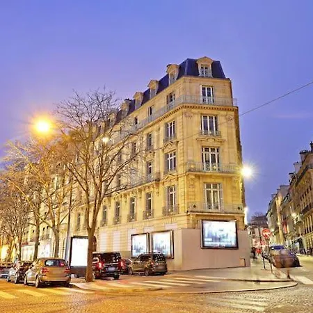 Luxury Montaigne *