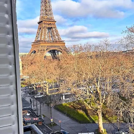 Luxury Eiffel Tower View アパート *