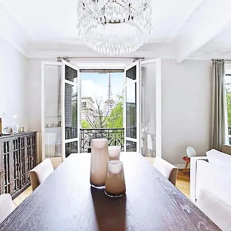Luxury On Champs-elysees
