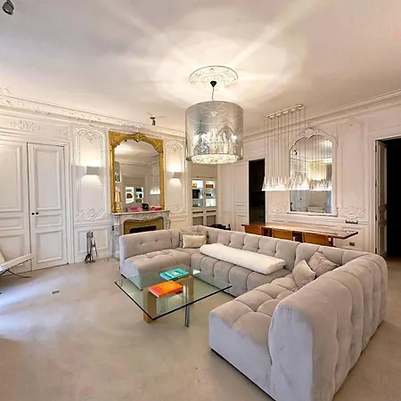 Parisian Luxury - Champs-Elysees