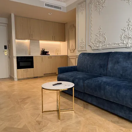 Parisian Luxury Appartement - Eiffel Tower Apartmán