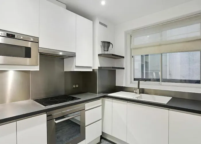 Luxury Eiffel Tower View アパート