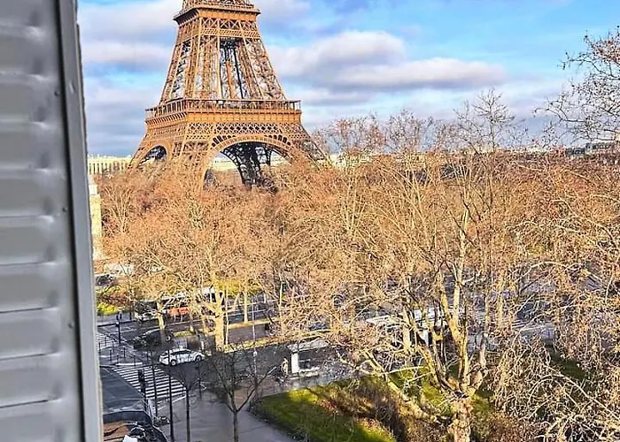 Luxury Eiffel Tower View アパート *