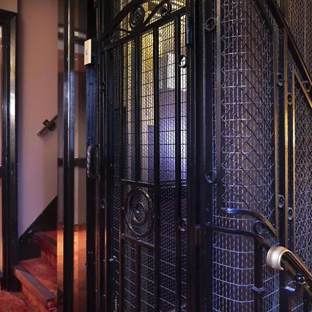 Apartment Luxury Arc Of Triumph